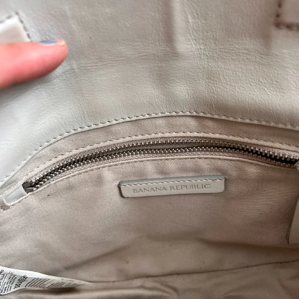 New Without Tags Banana Republic‎ Snakeskin Print Crossbody Bag